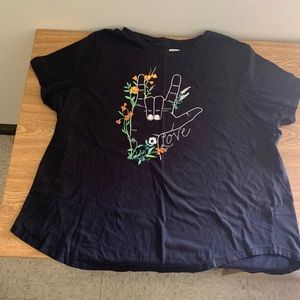 Short sleeve shirt